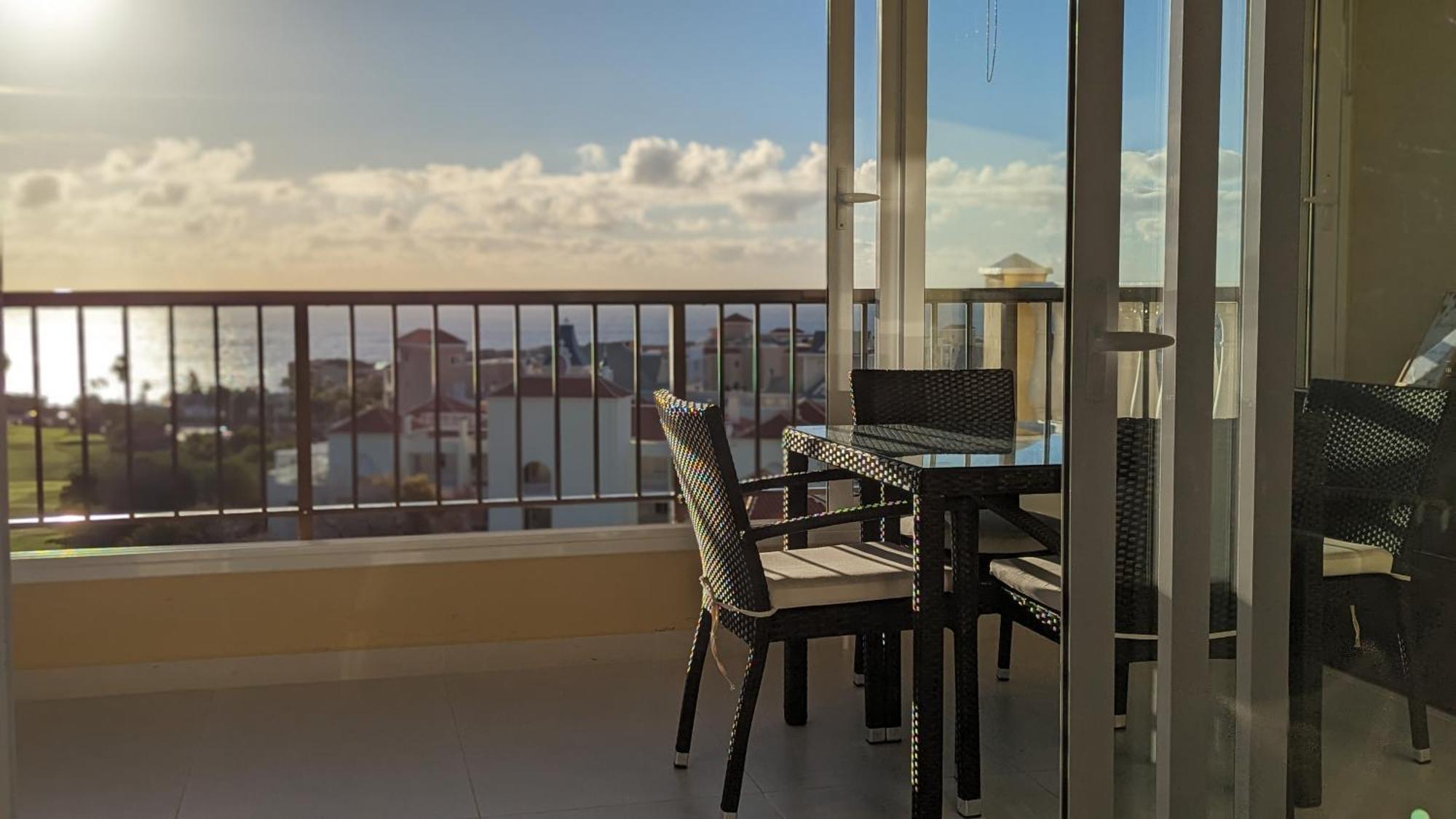 Golf View Apartment - Stunning Ocean View Golf Del Sur San Miguel de Abona Exterior photo
